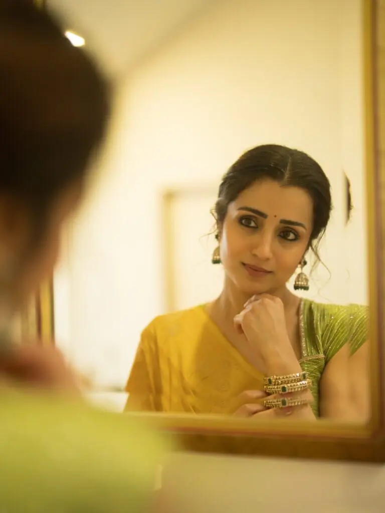 Trisha Krishnan wears mother's yellow saree at Independence Day event