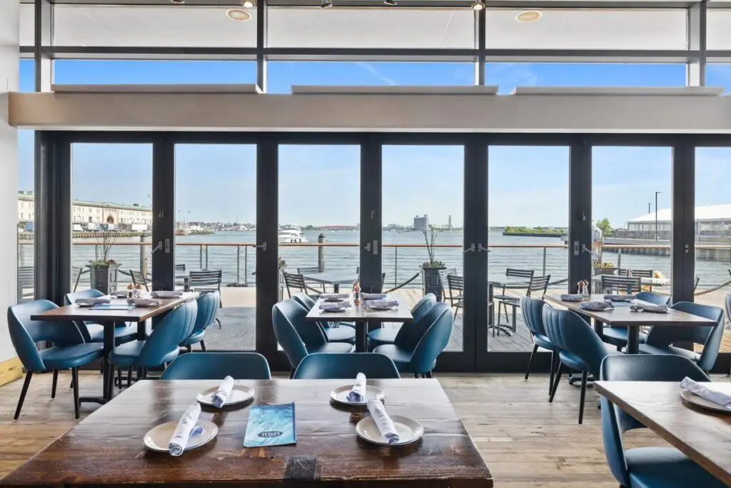 Boston food guide: Lobster rolls, clam chowder, historic eateries