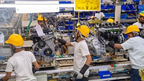 India GDP likely slowed to four-quarter low of 7.4% in Q1