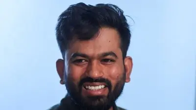 Cockroach Janta Party founder gets cockroach-themed rakhi with 'istefa' message
