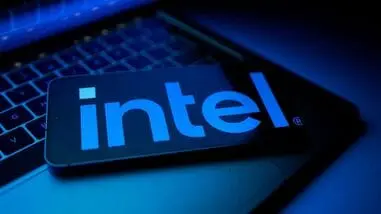 Intel Plans $15 Billion Share Sale; Stock Falls 5%
