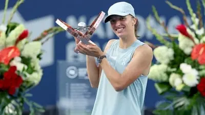 Swiatek beats Rybakina in Toronto for first WTA title of 2026