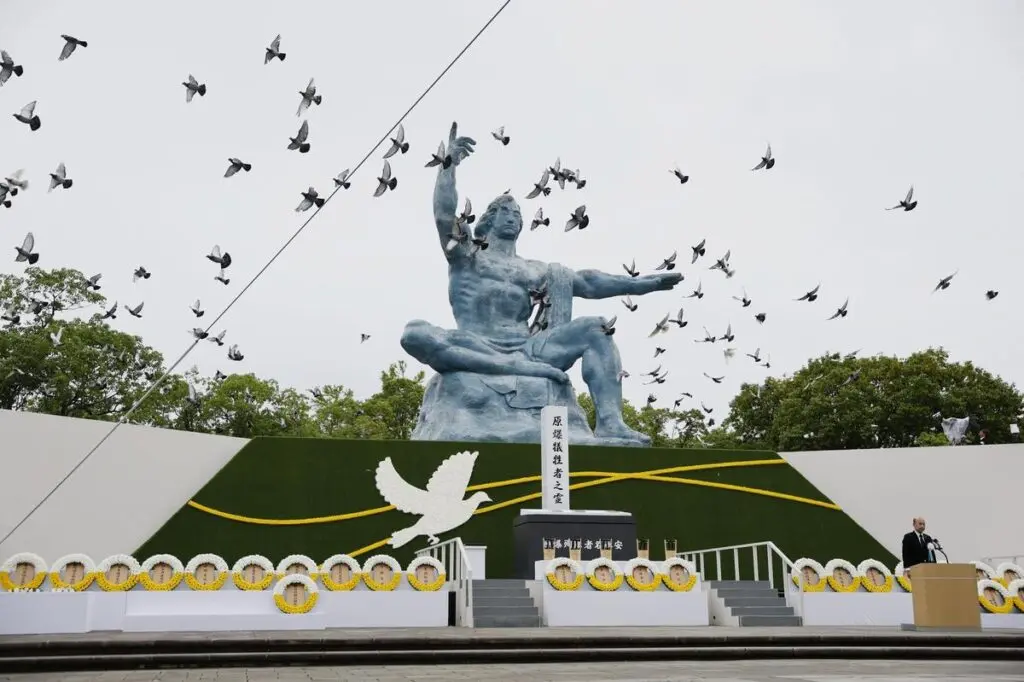 Nagasaki mayor warns nuclear deterrence fuels war risk on anniversary