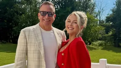 Karoline Leavitt exits White House; husband Riccio 32 years older