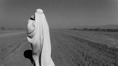 Seven-time World Press winner Seamus Murphy to exhibit Kolkata noir in Gurugram