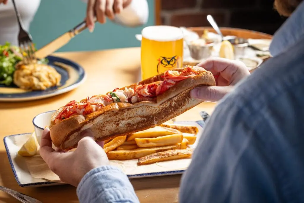 Boston food guide: Lobster rolls, clam chowder, historic eateries