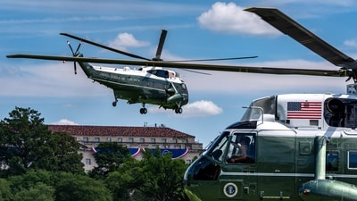 Marine One and Passenger Jet Breached Separation Rules Near Washington Airport