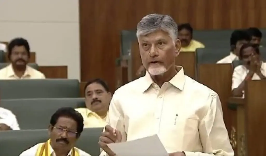 Naidu alleges APPSC Group-1 answer scripts evaluated by plumbers and drivers