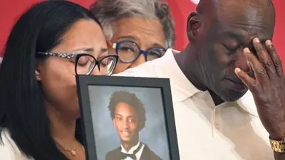Nolan Wells friends blame mother for threats as federal review sought