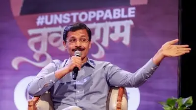 Maharashtra FDA chief Tukaram Mundhe defends Vimal ad notices to SRK, Ajay Devgn