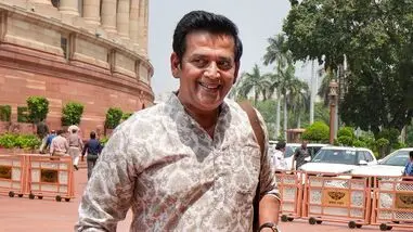 Ravi Kishan says his wife threatened to lock him up over memes