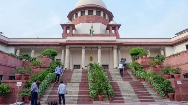 Supreme Court retains 1978 industry test for pending labour disputes