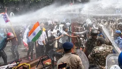 Bihar students clash with police during BPSC exam protest