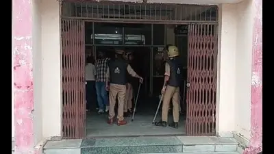 22 brokers detained in bullet-proof raid at Kanpur RTO