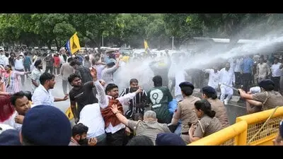 AAP protests health scam in Delhi, table agenda in Chandigarh