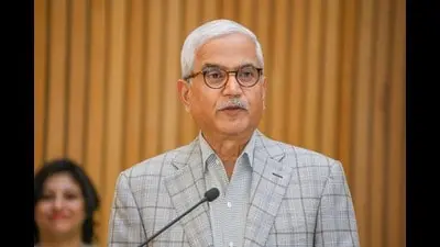 IIT-K alumnus Rakesh Gangwal commits another Rs 300 crore to medical school
