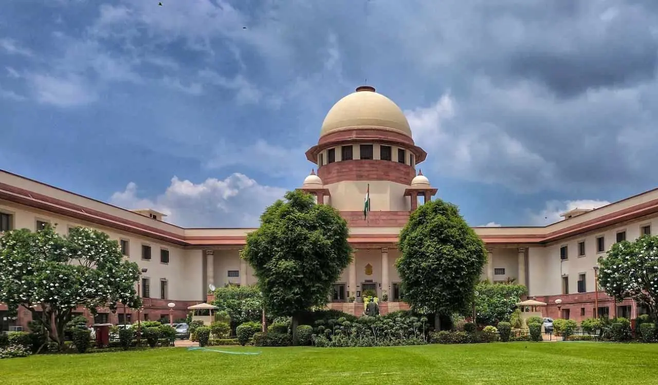 SC likely to hear plea against Lucknow lawyers' chambers demolition
