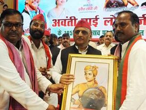 Akhilesh promises holiday for Avantibai Lodhi if SP wins UP in 2027