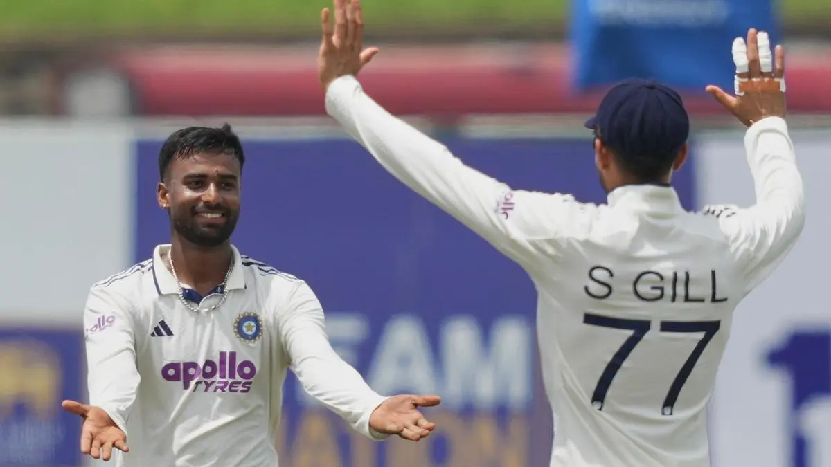 India lead Sri Lanka by over 200 on Day 4 in Galle
