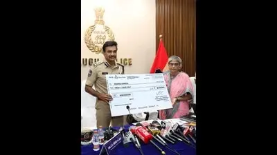 Senior Maoist with Rs 20 lakh bounty surrenders in Telangana