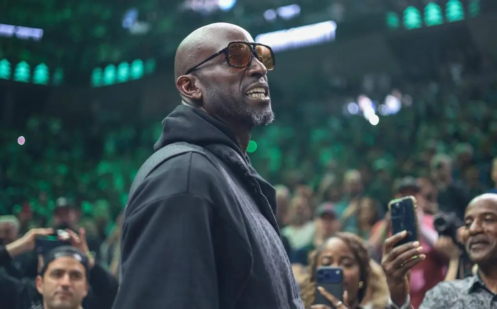 Timberwolves to retire Kevin Garnett's No. 21 jersey on Feb 28