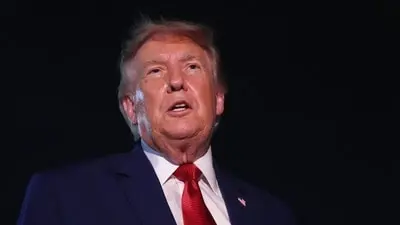 Trump health doubts raised by ex-Cheney doctor