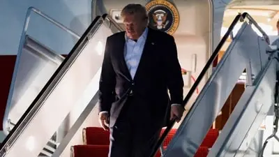 Iran mocks Trump over secret plane switch, cites military fear
