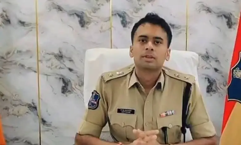 Adilabad police offer free coaching for Telangana police jobs