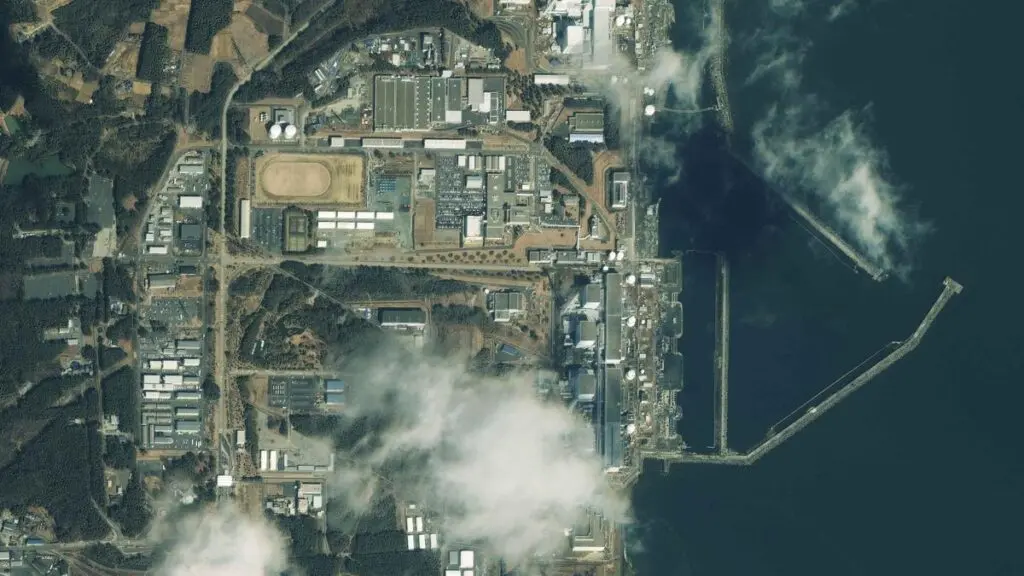 Google Rolls Back Earth AI Image Feature After One Day
