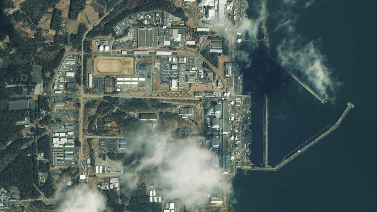 Google Rolls Back Earth AI Image Feature After One Day