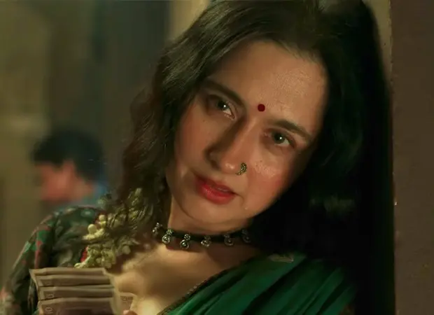 Toxic advance bookings cross Rs 24 crore, theatres add midnight shows