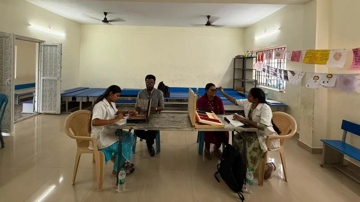 Free eye check-up camp held for 250 in Tambaram