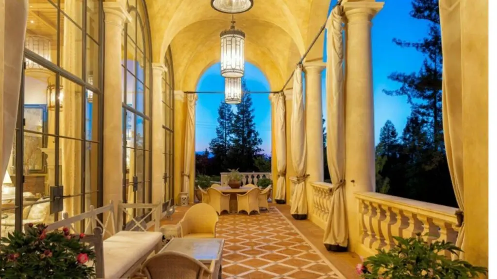California mansion doubles record at $70 million to AI buyer