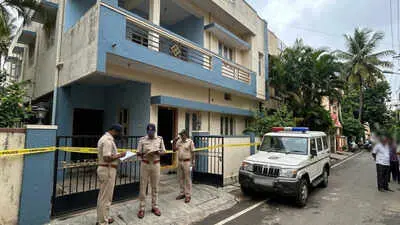 Bengaluru man and 4-year-old son found dead at home