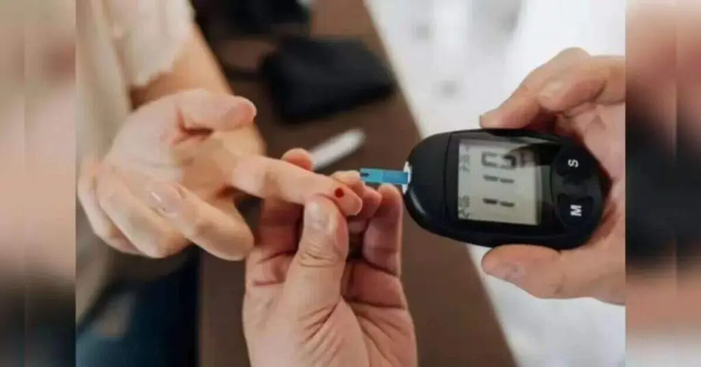 Diabetes hits women's mental health, men's heart: study