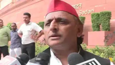 Akhilesh slams Centre for Jharkhand violence and NEET reply time limit