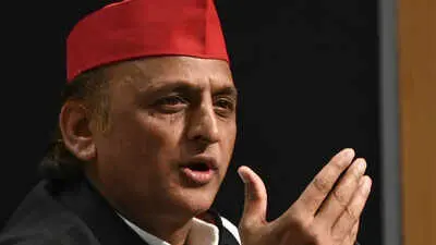 Akhilesh Yadav says dynastic politics helped SP avoid split