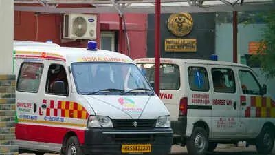 NHAI imposes Rs 10,000 fine for ambulance delays on highways