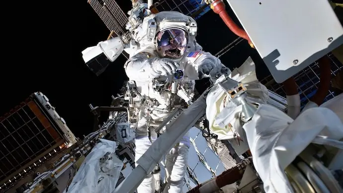 Anil Menon spacewalk partly fails as ISS antenna spare not installed