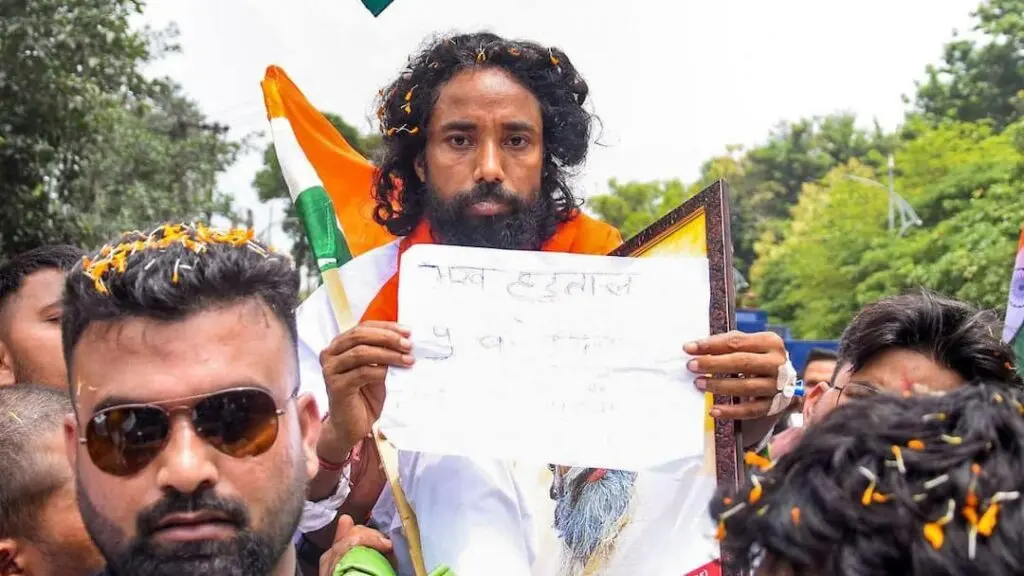 Jharkhand student leader critical after nine-day hunger strike, clashes erupt