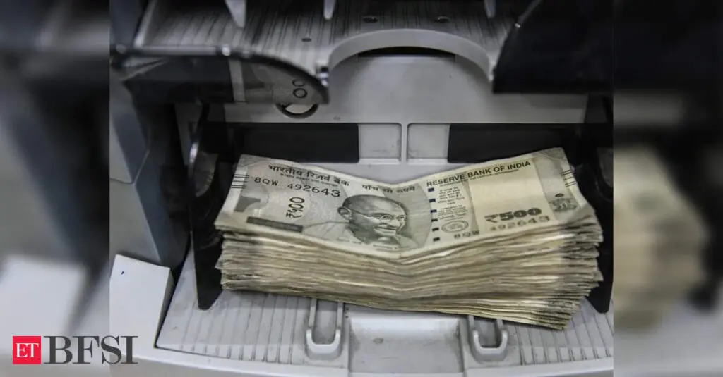 Bank profits top Rs 1 lakh crore for third quarter, growth set to slow