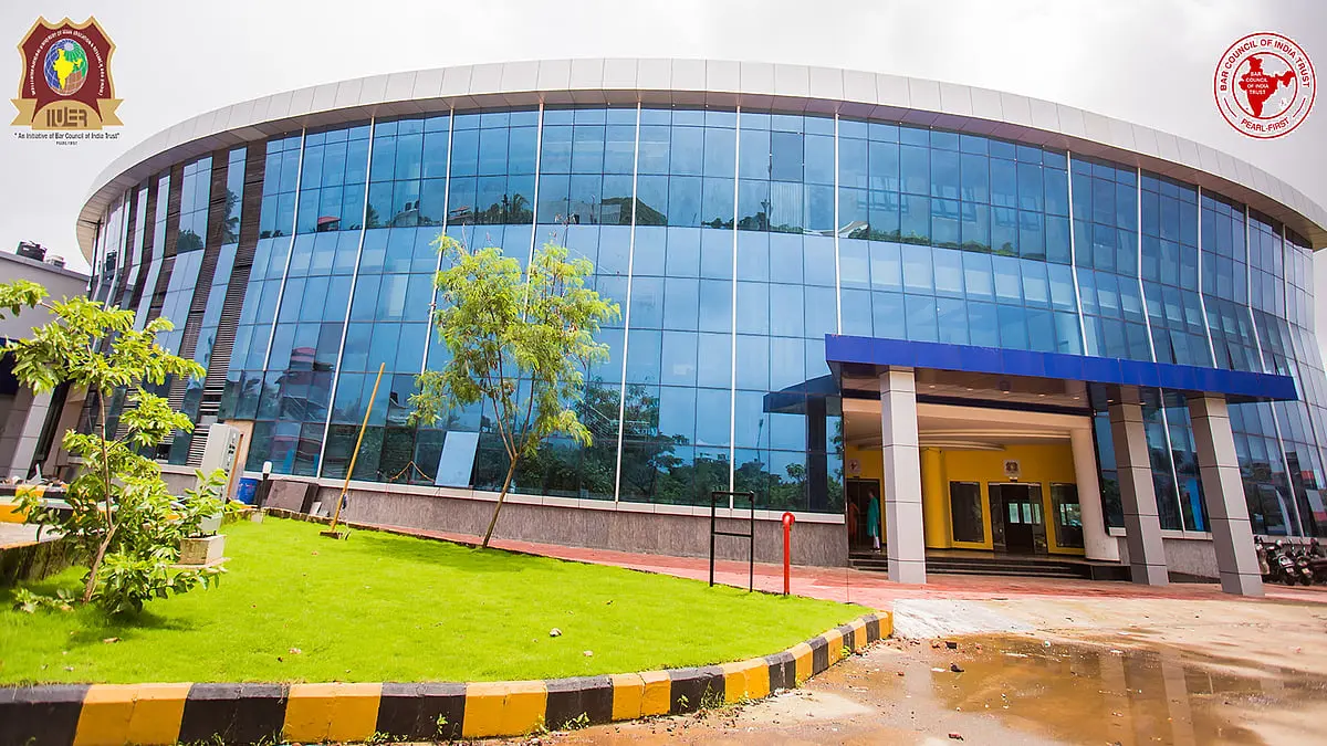 Prashant Bhushan to file plea against BCI running law college