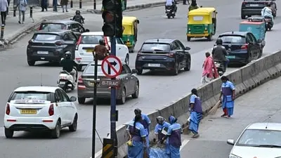 Bengaluru may charge residents Rs 25,000 yearly for on-street parking