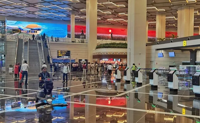 Bhogapuram Airport gets 7/10 from travel vlogger in review