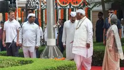 Kozhikode I-Day ceremony descends into chaos as councillors sing over each other
