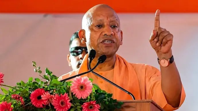 Yogi unveils Rs 800 crore projects in Raebareli, says Congress neglected it