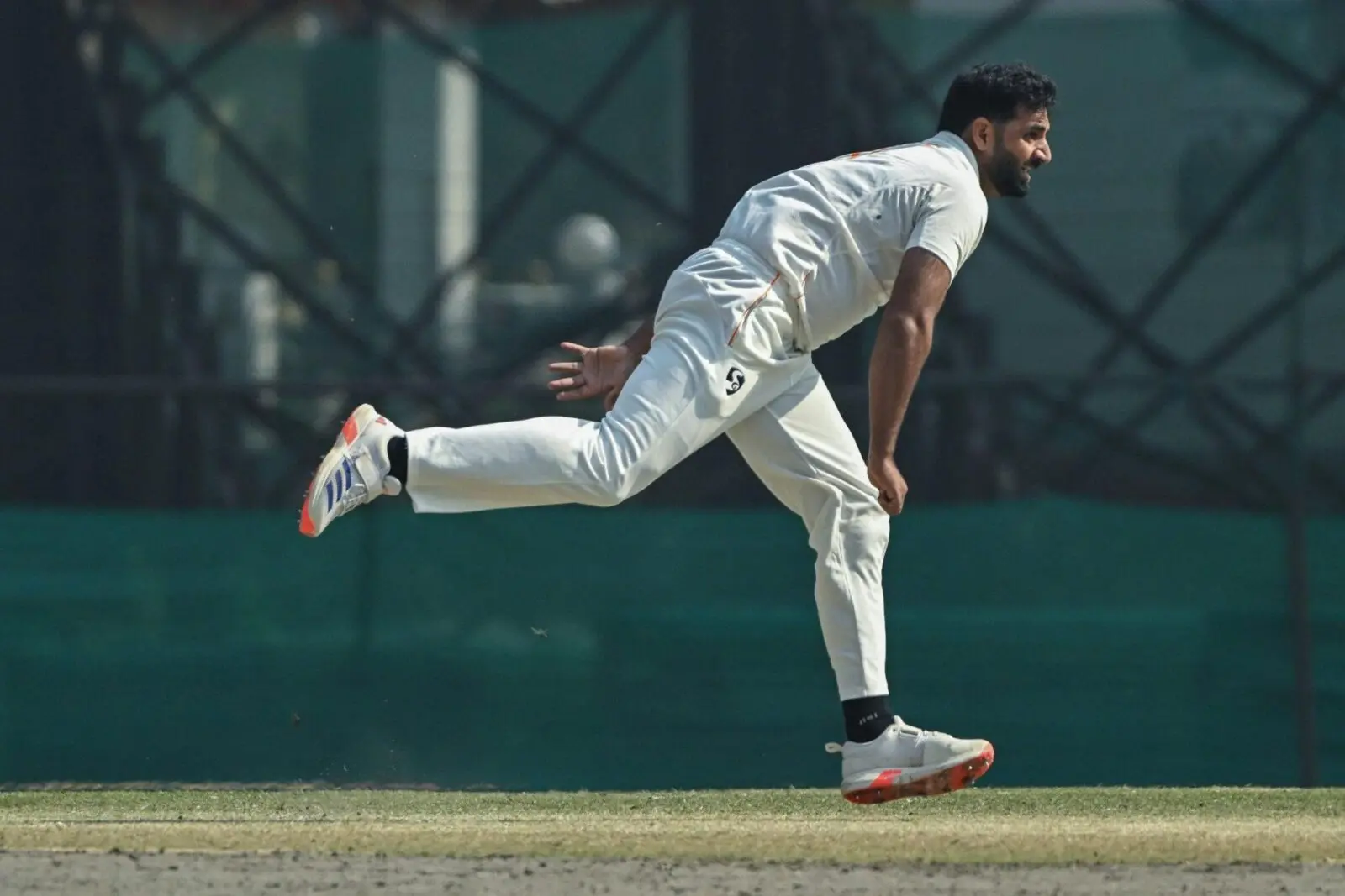 Auqib Nabi becomes first cricketer from Kashmir to earn India Test call-up