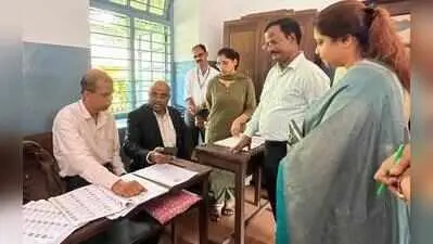 Bengaluru, Hyderabad lose 20% voters in Election Commission roll cleanup