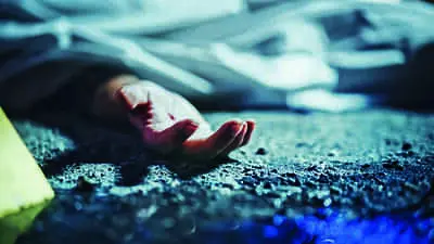 Vasai painter dies in 15-floor fall at unregulated site