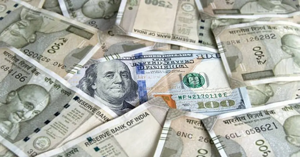 Rupee dips 4 paise to 95.74 against US dollar in early trade
